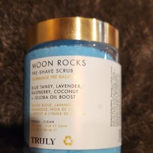 TRULY Moon Rocks Pre-Shave Scrub - Blue and Gold